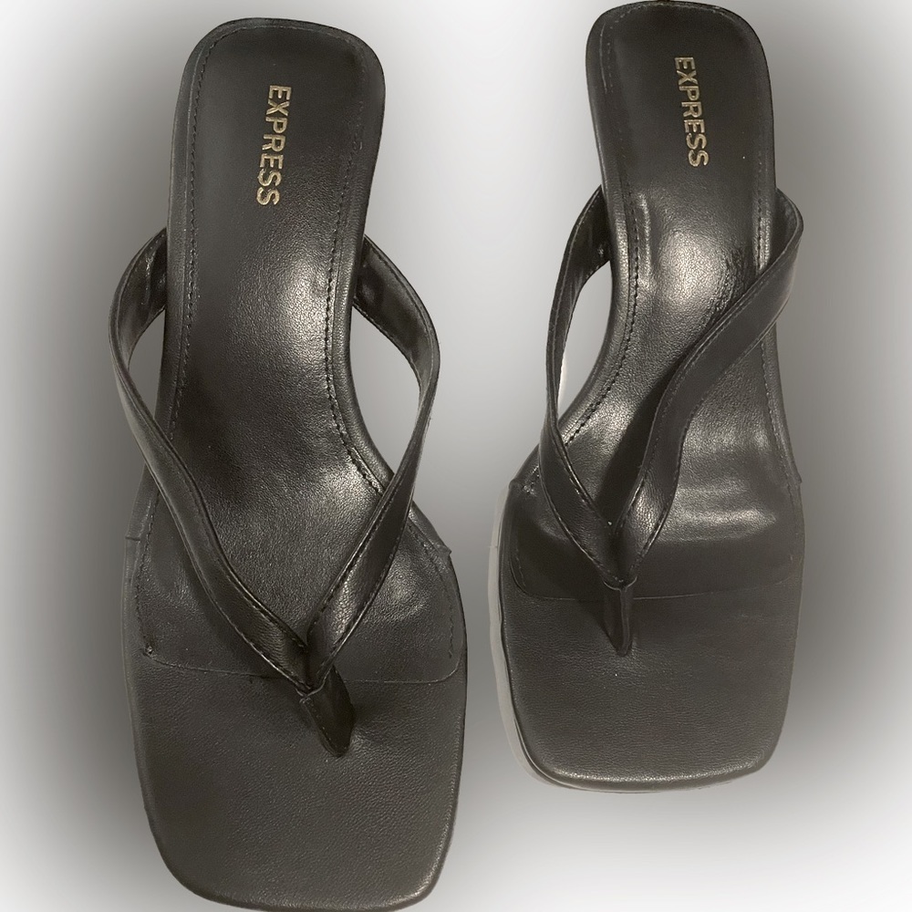 Used women shoes